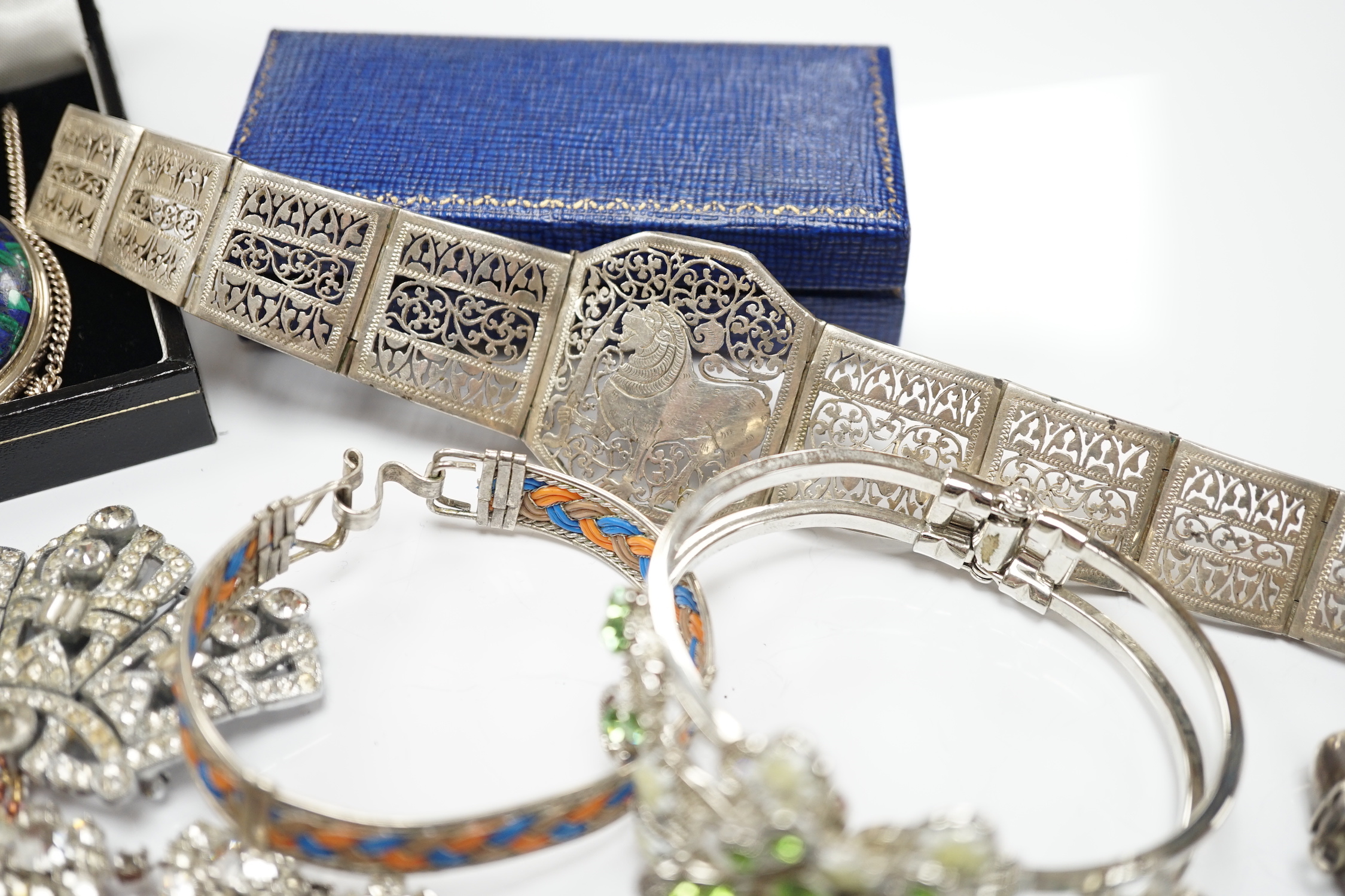 A small quantity of assorted costume jewellery, gold plated pocket watch, silver vesta case, etc.
